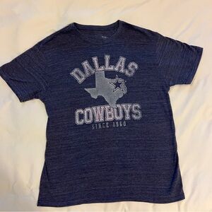 Dallas Cowboys Men's Navy Blue Graphic Tee